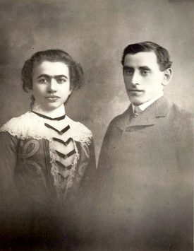 Anuta approx age 15 and Zodak wedding picture sm