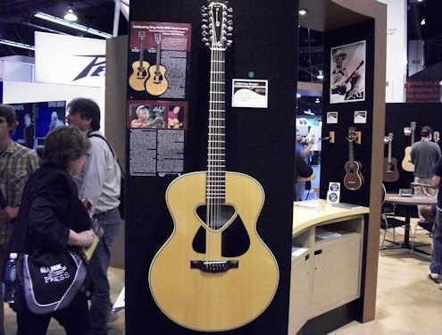 NAMM_2010_001.jpg|NAMM_2011_002|NAMM_2011_026